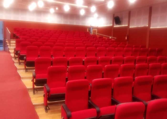 Roll-back-Auditorium-chairs
