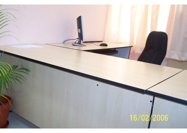 Executive Table-T6